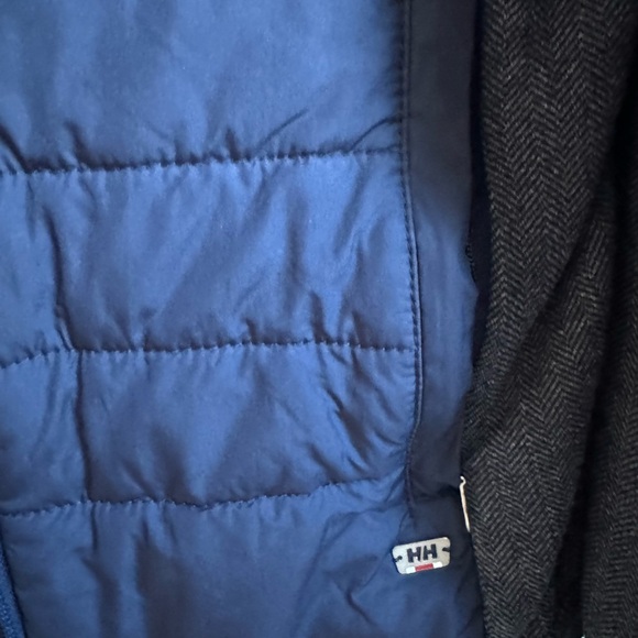 Helly Hansen Astra Jacket, Navy Blue, Size Medium - Picture 8 of 9